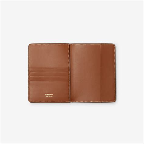 burberry passport holder women's